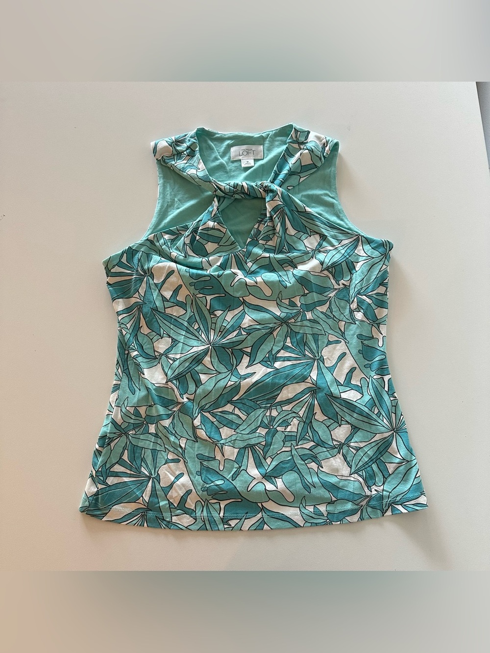 Vintage Y2K Loft Blue Multi Twist Strap Stretch Tank Top Keyhole Floral Bra M
S